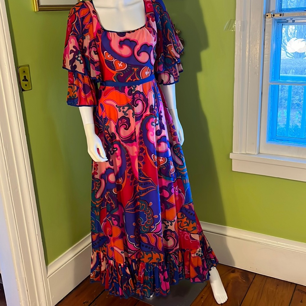 vintage 70s Frank Usher made in England psychedelic dress